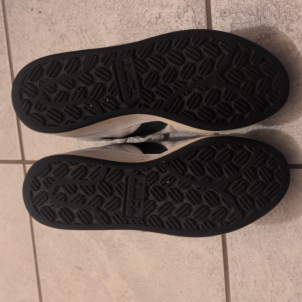 Diadora Mi Basket Used Sneakers - Size 9 - Picture 4 of 4
